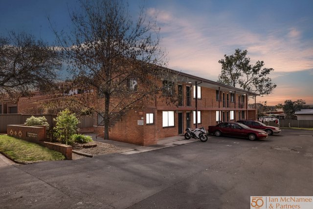 2/5 Adams Street, NSW 2620